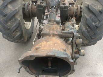 Podvozek Zetor 7211..... - 2