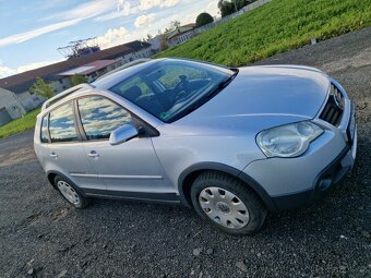 Volkswagen Polo Cross 1.6 benzin 77 kw - 2