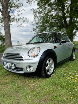 Mini Cooper 1.6 benzin 88kw - 2