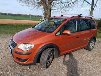 Volkswagen Touran CROSS 2.0 TDI 125 kW – tažné, po servisu, - 2