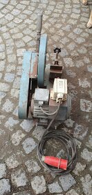 Prodám pokosová rozbruska/pila - 2