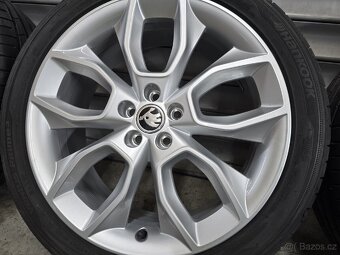 Nová letní sada orig. Škoda Kamiq 215/45 R18 - 2