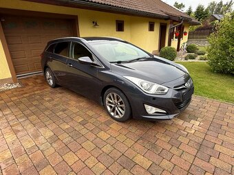 Hyundai i40 1.7crdi, nízký nájezd KM - 2