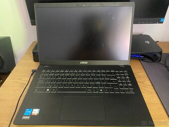 Prodám téměř nový a lehký notebook MSI Modern 15 B12M-074XCZ - 2