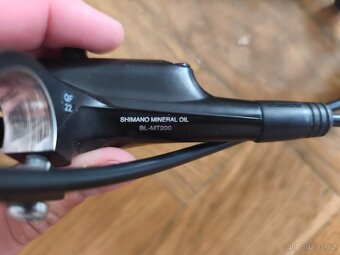 Sada brzdového a dalšího příslušenství (Shimano...) na kolo - 2