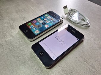 2x iPhone 4 - na náhradní díly - 2