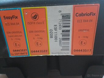 Starší isofixová základna pro Maxi Cosi Cabriofix - 2
