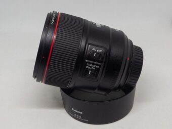 CANON 85/1,4 IS L USM v TOP stavu, záruka - 2