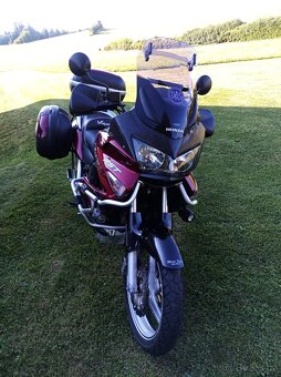 HONDA Varadero XL1000 - 2