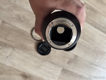Samyang AF 135mm, F1,8, pro Sony FE - 2