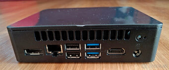 Intel NUC 11 Essential Mini PC Kit (NUC11ATKC2) - 2