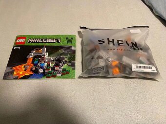 Lego Minecraft jeskyně 21113 - 2