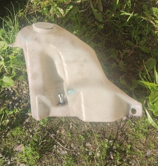 VW Lupo torpédo, nádržka, klima, sahara, zrcátka, topení - 2