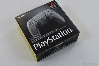 Sony DualSense 30th Anniversary Edition - 2