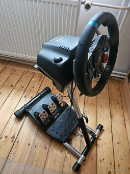 Prodám volant Logitech G29 se stojanem - 2
