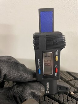 Zimní pneu 205/55R16 - 2