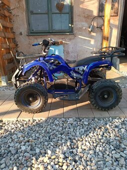 Elektrická čtyřkolka - 2