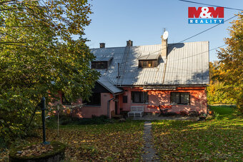 Prodej domu 6+1 v Malenovicích se stavebním pozemkem 5.748m2 - 2