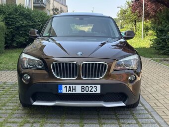 BMW X1 E84 23d 150kW Bi-Xenony/Panorama/4x4 xDrive/Navigace - 2