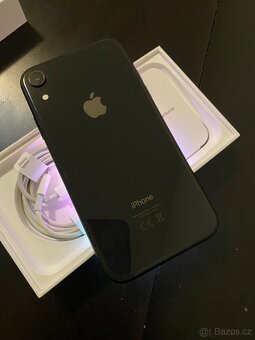 iPhone xr - 2