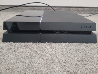 PS 4 - 2