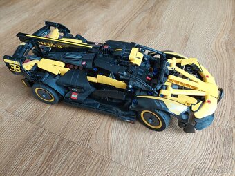 Lego Technic Bugatti Bolide 42151 - 2