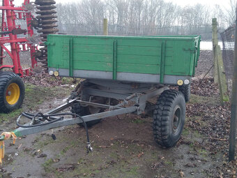 přívěs sklápěcí 7t - 2