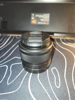 Canon m50 mark ii + příslušenství - 2