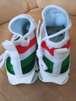 Dámské lehké botasky vel.39 - 2