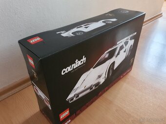 Lego 10337 Lamborghini Countach - 2