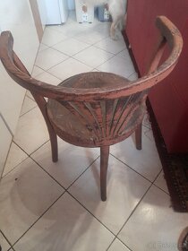 Stará židle Tonet - 2