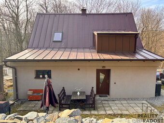 Prodej rodinného domu 3+kk 104 m2, zahrada 618 m2, Hlubočky - 2