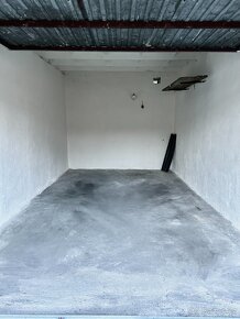 Garáž, Žatec ul. Klostermannova, 17m2, zavedená el. - 2