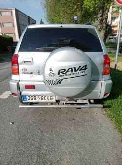 Toyota RAV4 - 2