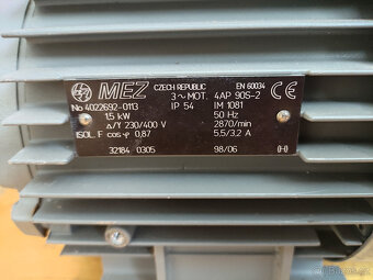 Elektromotory Mez 4AP90S-2 a Siemens 1LA7096-4AA10 - 2
