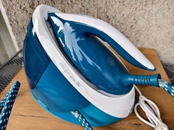 Žehlička Philips PSG 7024 - 2