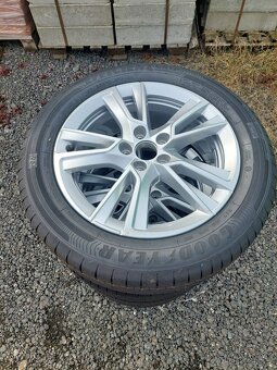 NOVÁ letní sada ALU ŠKODA Fabia 4 5x100 R16 p. 195/55/16 - 2