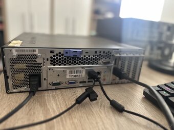 Počítač Lenovo I5, 16GB RAM, 250GB SSD, GK, WIN10Pro - 2