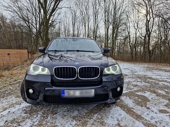 BMW X5 E70 M-Paket 3.0d 2013 180kw výměna Piaggio Vespa GTS - 2