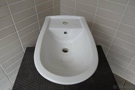 Bidet závěsný - 2