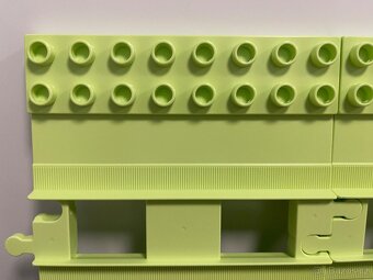 Lego Duplo nástupiště - 2