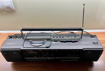 Sharp radio WQ-CD15 boombox - 2