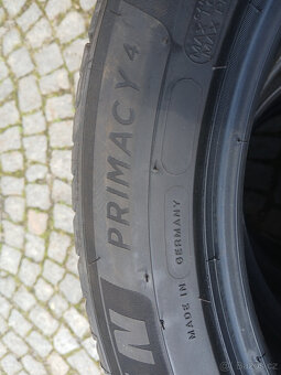 Letní pneu 225/50/17 - 2