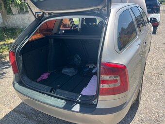 Prodam dily Skoda octavie 2 2.0tdi 103kw r.v 2007 - 2
