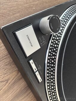 Reloop RP-4000 MK2 + originální kryt – jako nový - 2