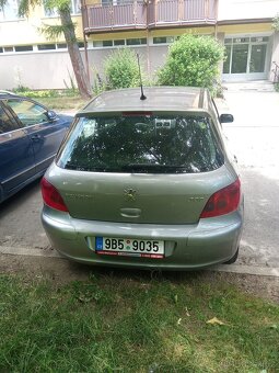 Peugeot - 2