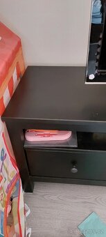 Televizni stolek IKEA Hemnes cerny - 2