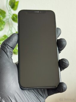 iPhone 11 Pro 256GB zelený - 100% baterie - 2