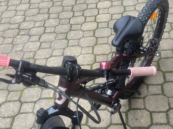 Dívčí kolo Scott Contessa 24 disc, od 125cm, hydraulické brz - 2