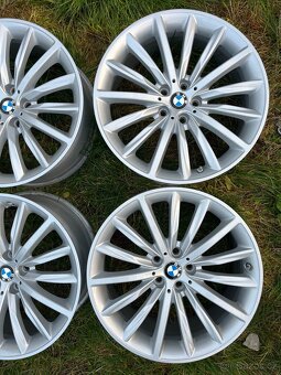 Bmw 5 G30,G31 originál alu R19 Styling 633 - 2